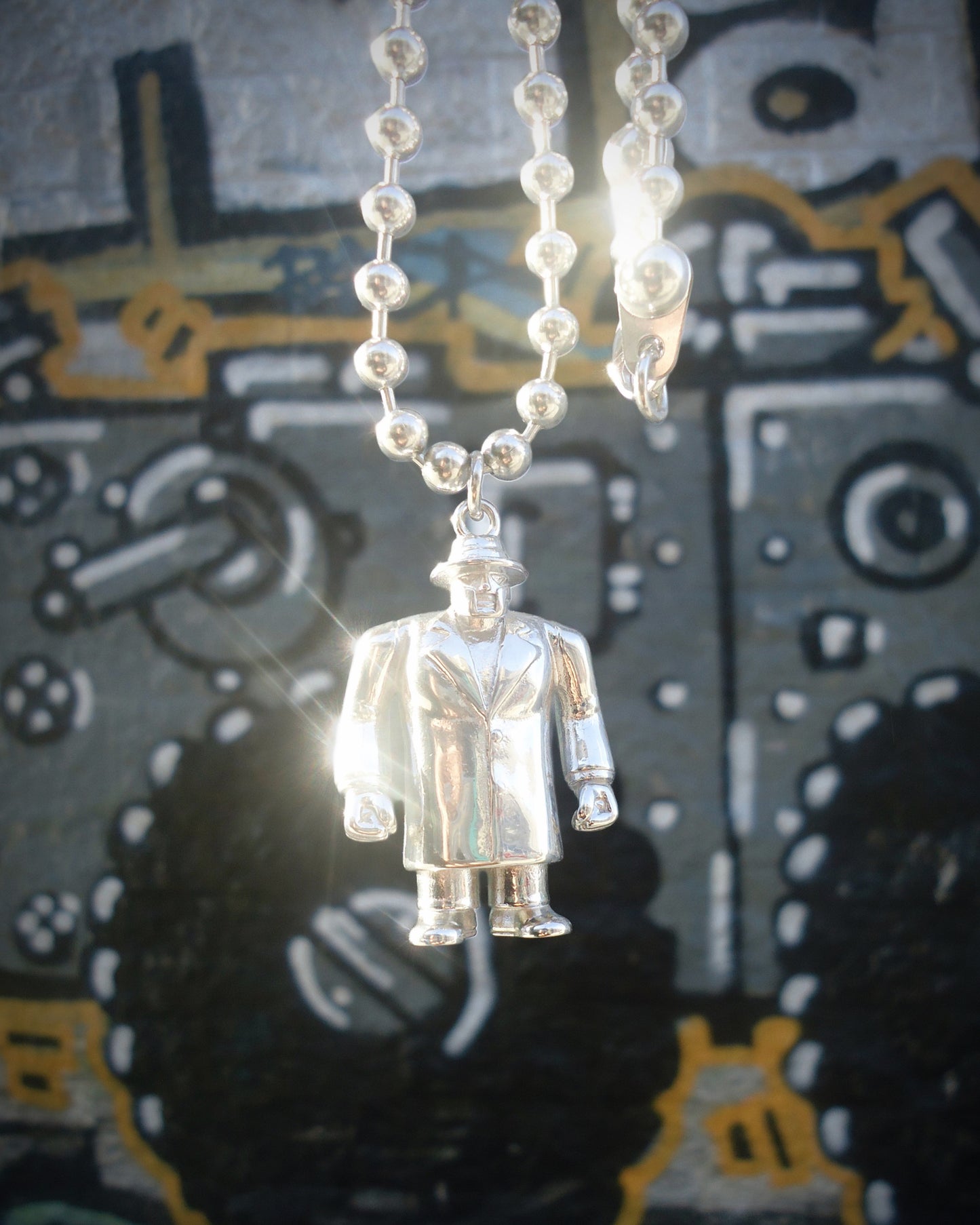 VILLAIN CHAIN